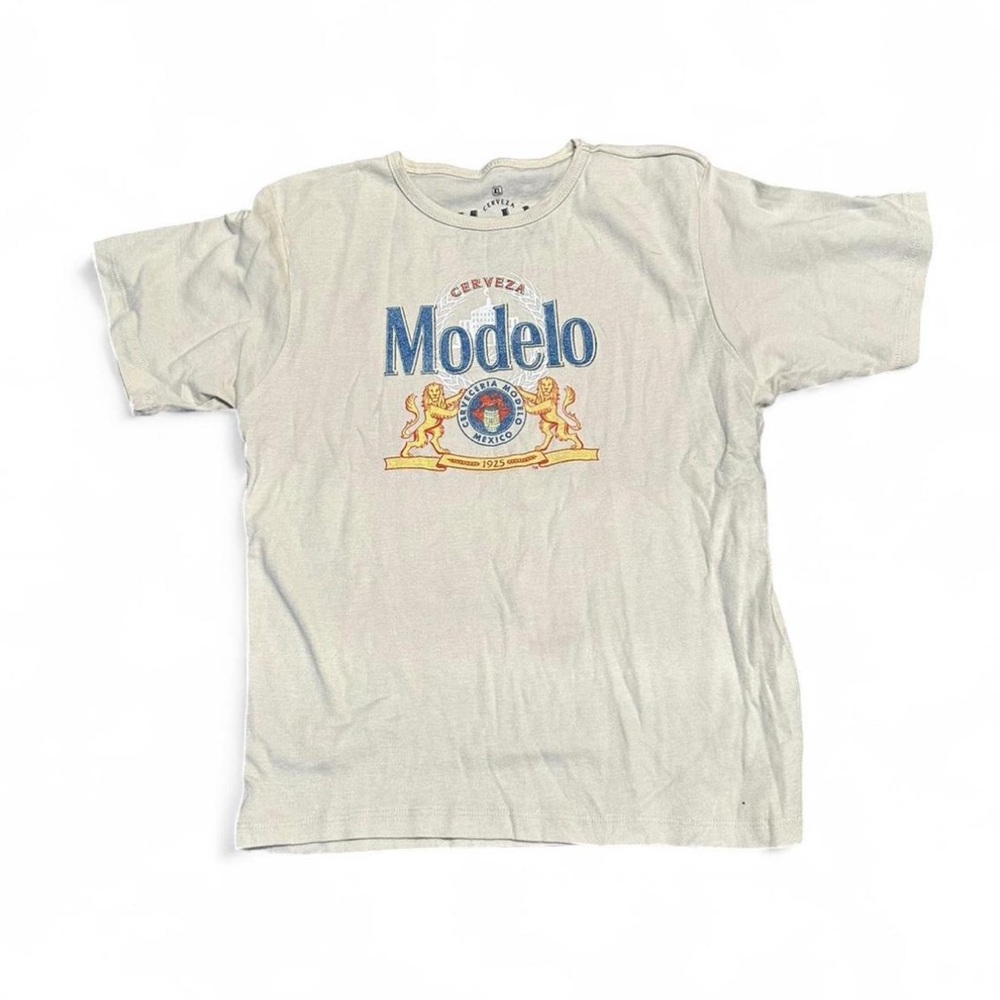ModelCo Cream T-Shirt with Blue and Gold Graphic